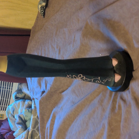 1987 Jewelry Holder - Picture 3 of 8